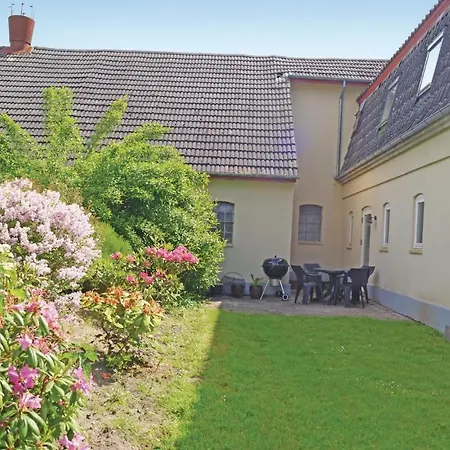 2 Bedroom Beautiful In Middelfart